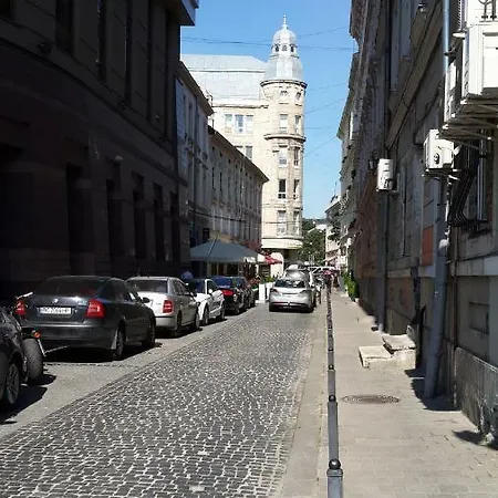 On Valova Street Apartment Lviv